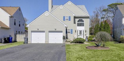 103 Atrium Drive, Brick