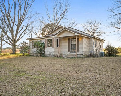 4527 Highway 77, Graceville