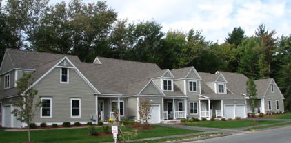 15 Sanctuary Ln Unit 15, Hopkinton
