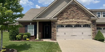 448 Stonegate Dr, Lebanon