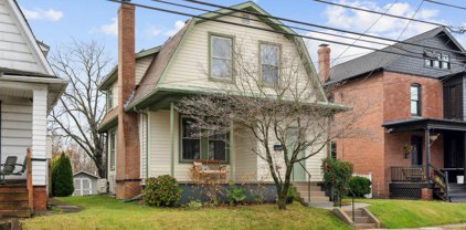 114 E 7th St E, Frederick
