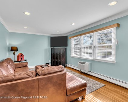 364 Westwood Avenue Unit 18, Long Branch