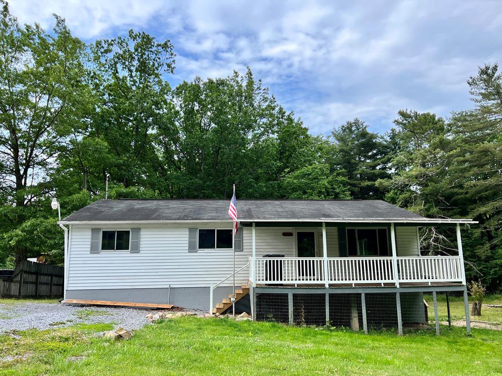 Real Estate For Sale Cool Ridge WV MLS 84287 557 Blue Jay Six Road