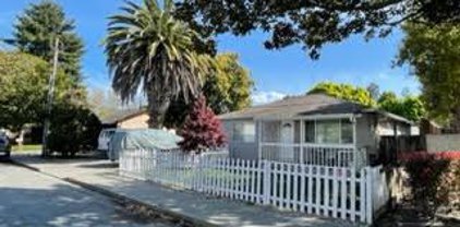 1945 San Luis AVE, Mountain View