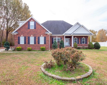 201 Vineyard  Drive, Monroe