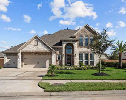 9502 White Landing, Mont Belvieu