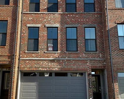 5239 Ridgeview Retreat Dr, Chantilly