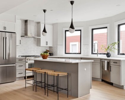 8 Poplar Road Unit C, Cambridge