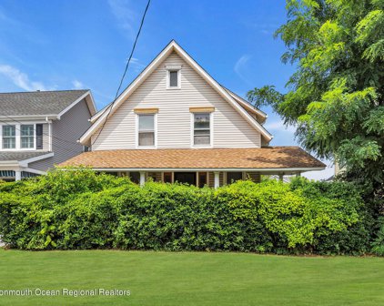 508 Sussex Avenue, Spring Lake