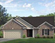 1386 Hunters Crossing Circle, Huntingburg image