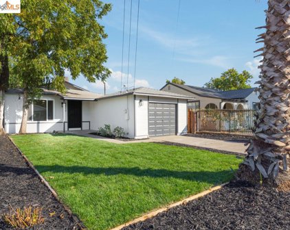 4213 35th St, Sacramento