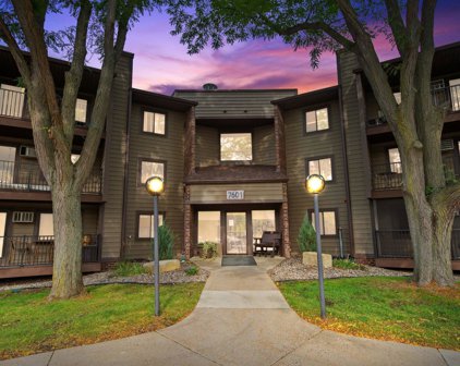 7601 W 101st Street Unit #204, Bloomington