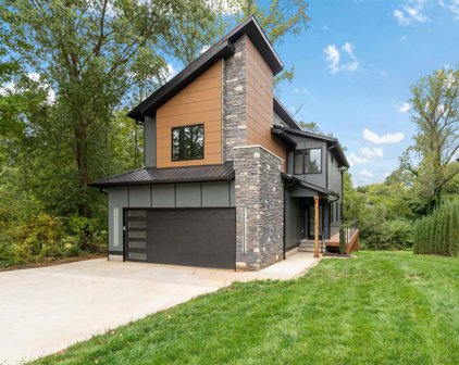 212 Cox, Simpsonville