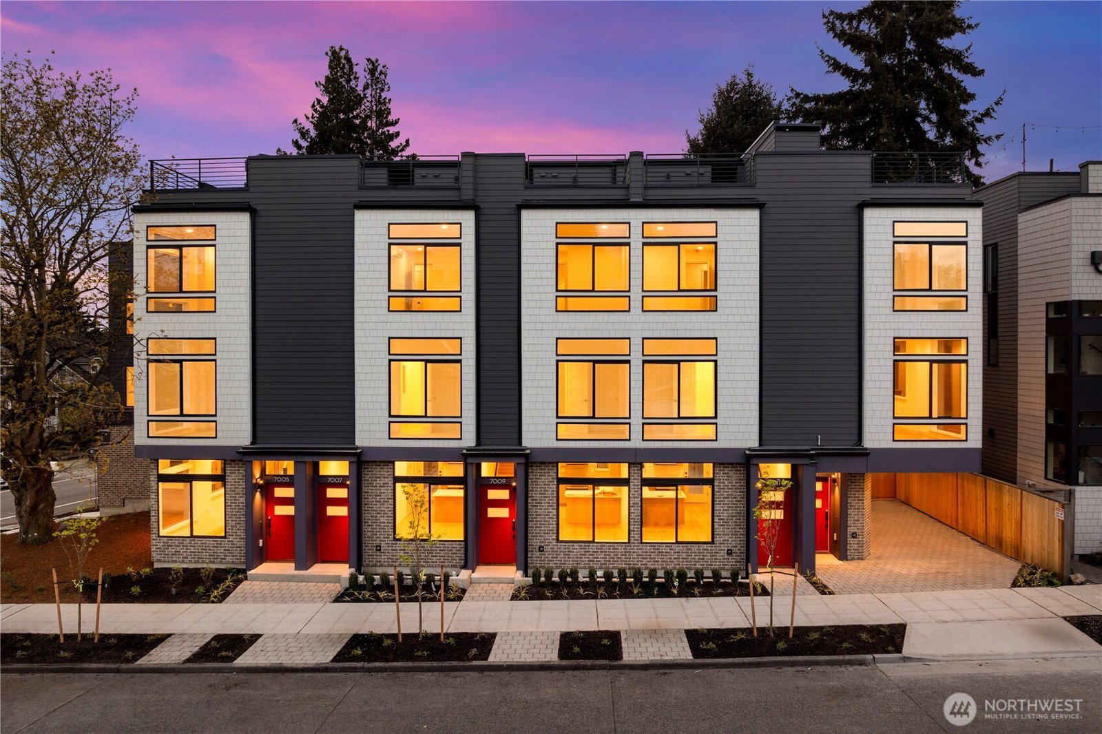 7011 9th Avenue NE, Seattle | MLS# 2438730 | Skyline Properties, Inc ...