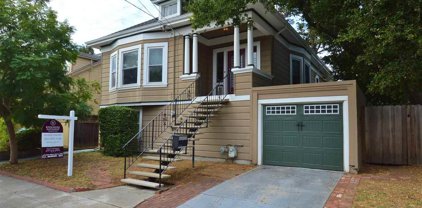 1717 Willow St, Alameda