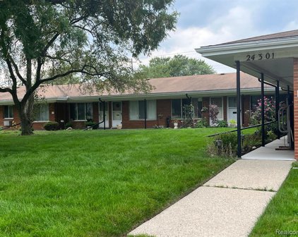 24301 KELLY Unit 115, Eastpointe