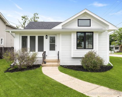 302 W Saint Charles Road, Lombard