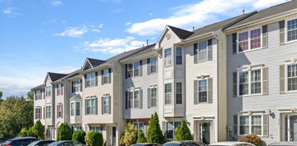 7710 Periwinkle   Way, Severn