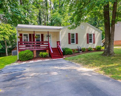 6613 Mason Valley  Drive, North Chesterfield