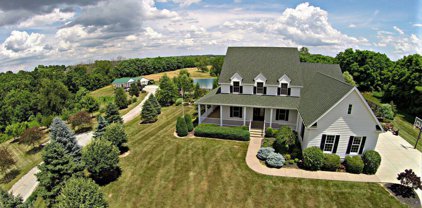800 Elmburg Rd, Shelbyville