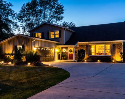 1908 E Mulberry Lane, Arlington Heights