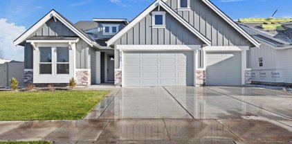 2368 N Sugar Loop Ave, Star