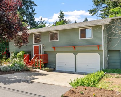 7331 151st Avenue NE, Redmond