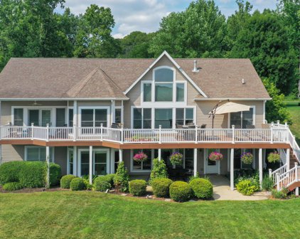 64890 N Peninsula Drive, Cassopolis