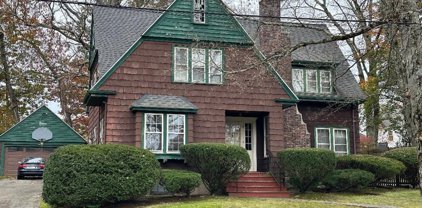 114 Garden Street, Needham