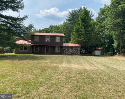 612 Marple Rd, Winchester