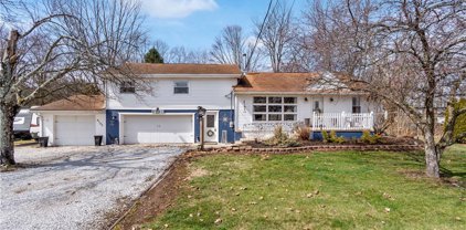 8105 Ravenna Avenue, Waynesburg