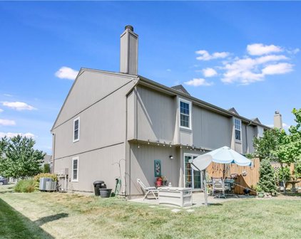 5611 NW Sunrise Meadow Circle, Lee's Summit