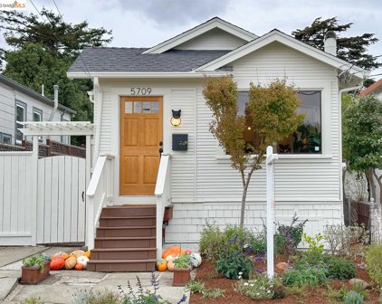 5709 Sacramento Ave, Richmond