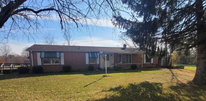 32 Milo Ln, Falling Waters