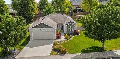 1513 S Irving Pl., Kennewick