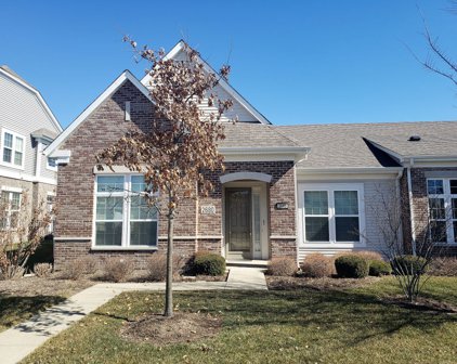 2680 Avondale Circle, Naperville