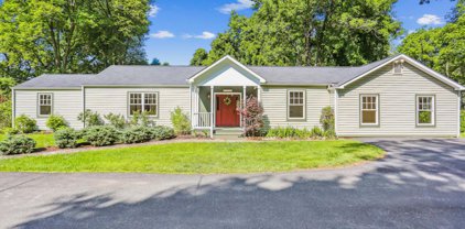 11730 Glen Mill Rd, Potomac
