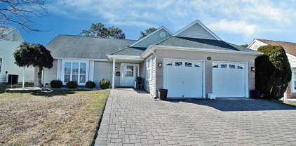 71 Stockport Drive, Toms River