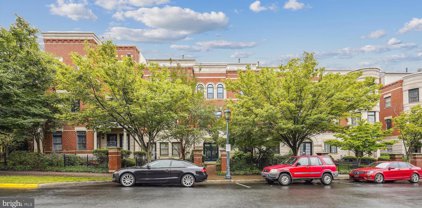 12098 Kinsley Pl, Reston