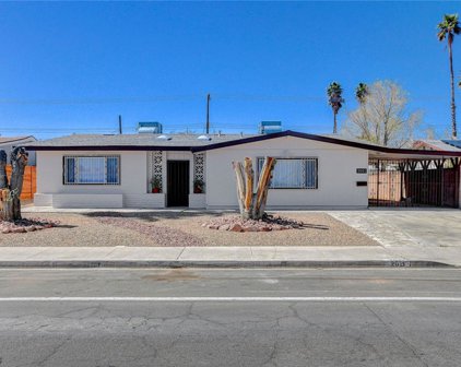 2021 N Michael Way, Las Vegas