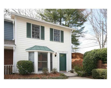 100 Courtyard Terrace Unit 100, Roswell