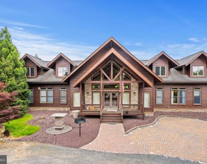 11501 Popes Head Rd, Fairfax