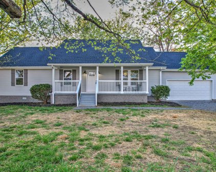 2301 Eugene Reed Rd, Woodbury