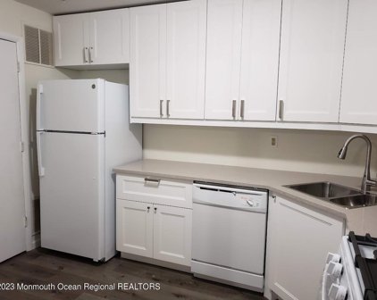 715 Zlotkin Circle Unit 3, Freehold