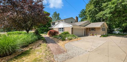 1017 Oakhurst Avenue NW, Grand Rapids