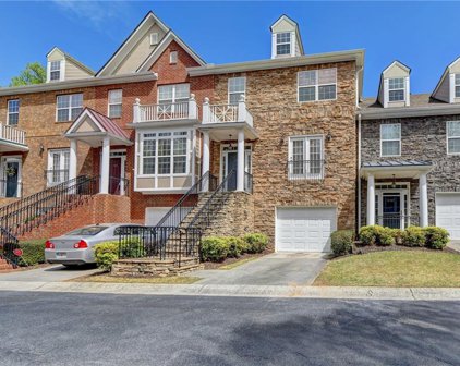 6155 Deluna Way, Johns Creek