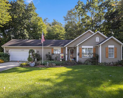 24925 Harris Street, Edwardsburg