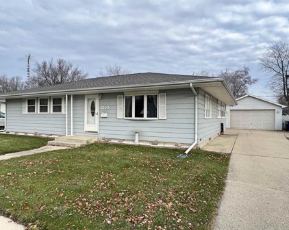 1253 South Pearl Street, Janesville