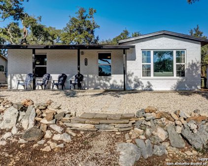853 Eastview Dr, Canyon Lake