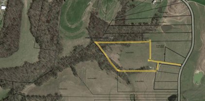 9 Hickory Point Rd, Clarksville